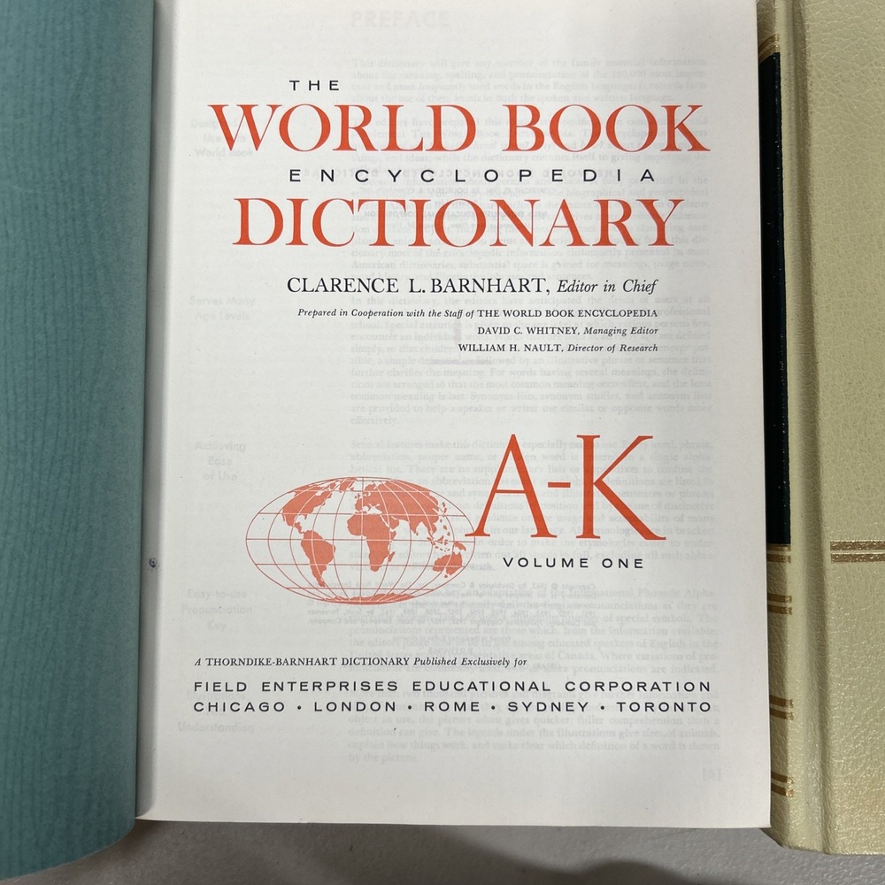 Vintage 1963 World Book Encyclopedia Dictionary 2 volumes A-Z (JL) - Picture 2 of 3